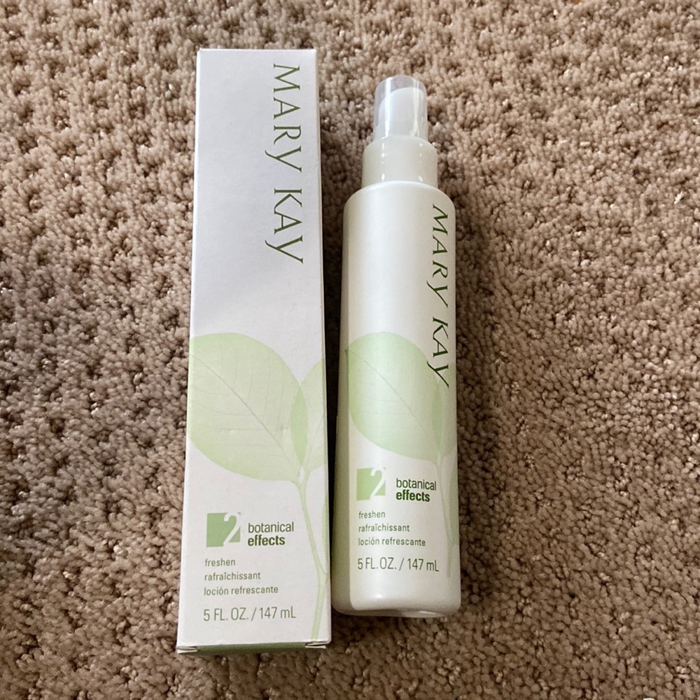 Mary Kay botanicals freshen